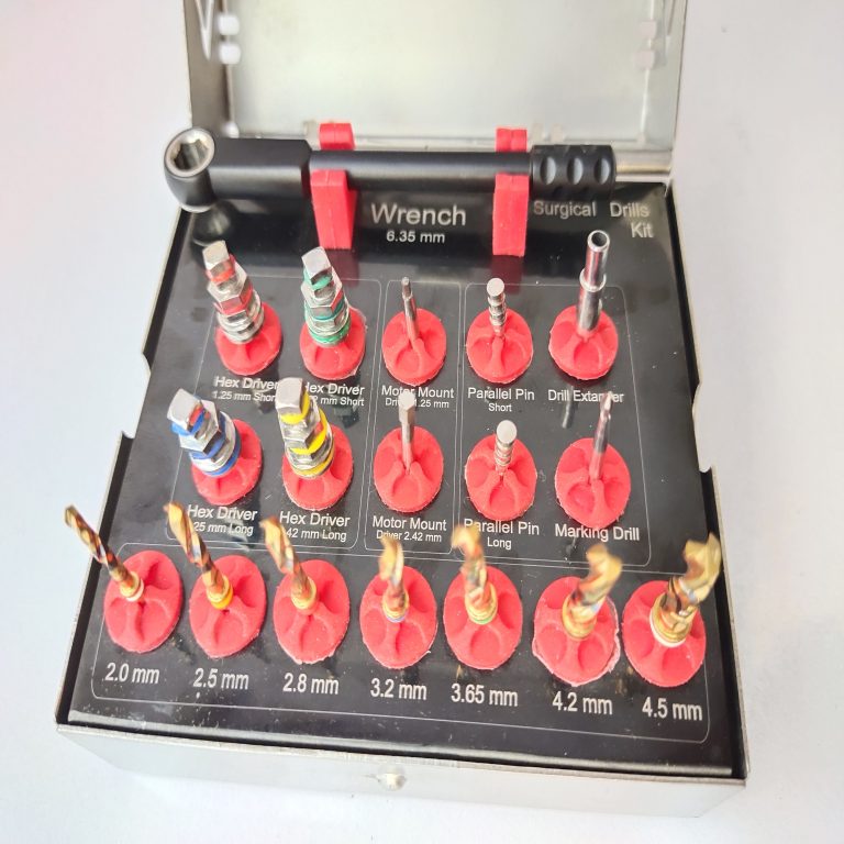Surgical kit - Image 4